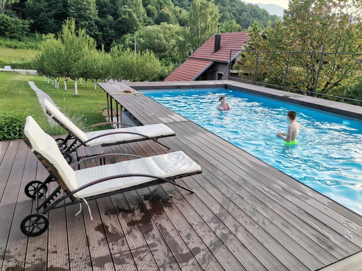 Villa Lana Bihać Esterno foto